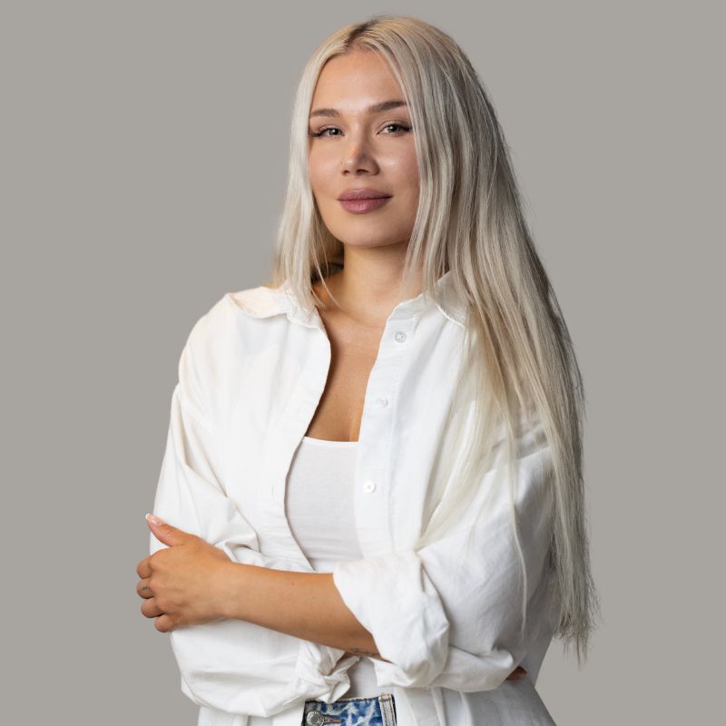 Crista — Adelen Beauty